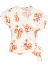 Květinový top v krémové barvě, s oranžovými a červenými květinovými vzory, krátkými rukávy, výstřihem do V a bočním zavazováním.