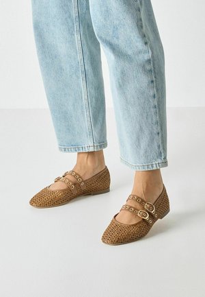 Riemchenballerina - cognac