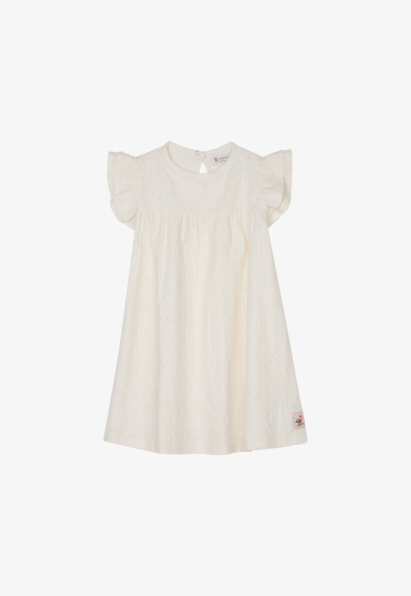 Weißes Kleid mit schwingenden Ärmeln, strukturiertem Stoff, geraffung in der Taille und einem Rückenschlitz. Mit einem kleinen dekorativen Etikett am Saum.