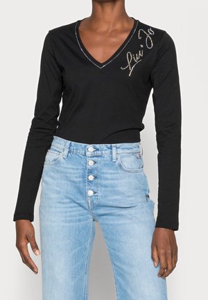 Long sleeved top - black