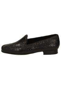 Schwarze Slipper aus strukturiertem Material mit niedrigem Absatz und Slip-On-Design. Die Oberfläche hat ein gewebtes Muster für zusätzlichen Detailreichtum.