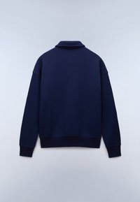 Μακρυμάνικο φούτερ σε σκούρο μπλε χρώμα με ριμπ μανσέτες και στρίφωμα, διαθέτει διπλωμένο γιακά και απλή πλάτη σε ανοιχτό φόντο.