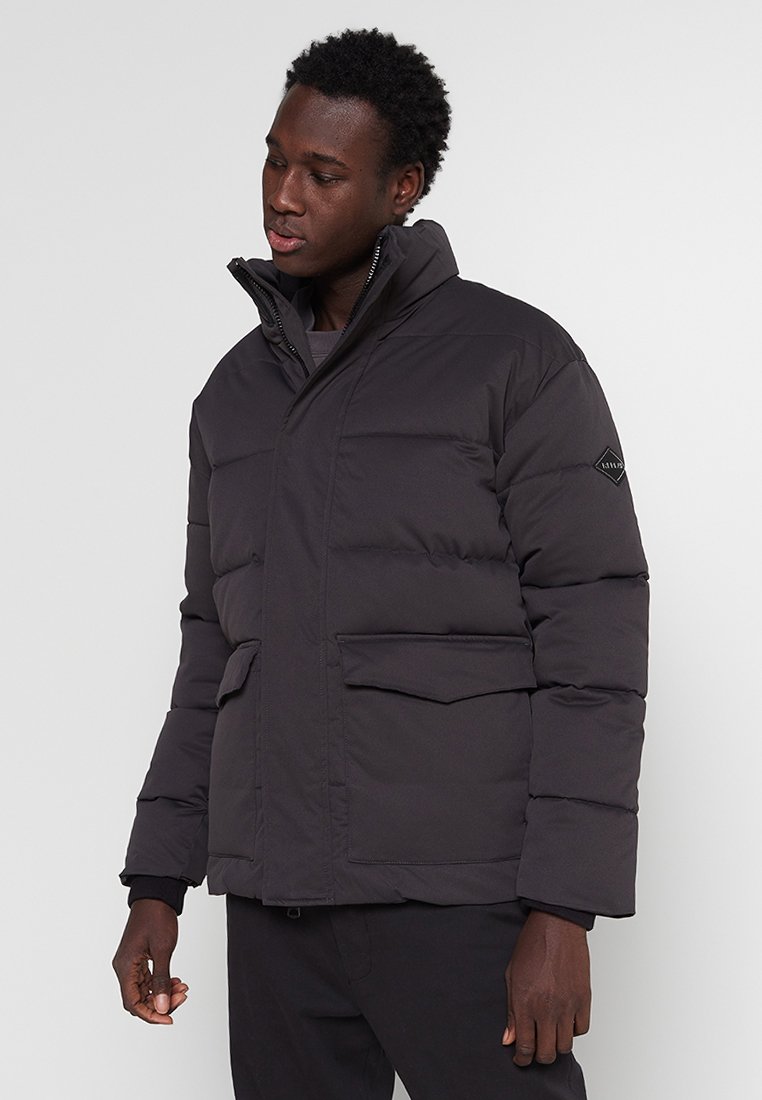 Replay Winterjas zwart