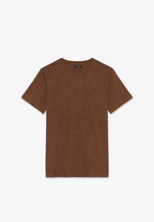 Brązowy t-shirt o okrągłym dekolcie wykonany z miękkiego, teksturowanego materiału. Krótkie rękawy i luźny krój, charakteryzujący się prostym, nieskazitelnym wzornictwem.