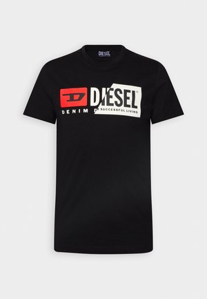 T-shirt Diesel noir à manches courtes avec logo rouge et blanc « Diesel Denim for Successful Living » au centre devant.
