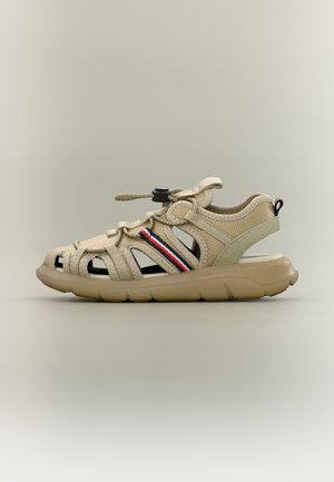 Tommy Hilfiger QUEST UNISEX - Sandalen - beige