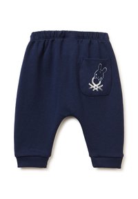 Marineblaue Sweatpants mit elastischem Bund und Beinabschlüssen, ausgestattet mit einer Tasche, die ein silbernes, gesticktes Kaninchen-Design und Totenköpfe zeigt.