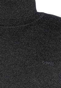 Maglione grigio scuro a collo alto realizzato in tessuto testurizzato. Presenta un colletto a coste e una discreta etichetta sul petto in filo di colore più scuro.