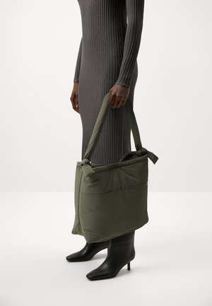 MSCH Copenhagen ICON CROSSBODY KEY - Shopping Bag - mulled basil