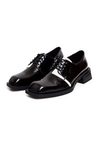 Cesare Gaspari Stringate - black