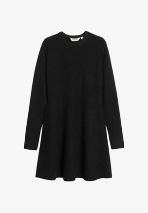 Sort strikket kjole med lange ærmer, rund halsudskæring, udvidet form, blød tekstur og en glat finish. Mærkeetiket synlig indeni.