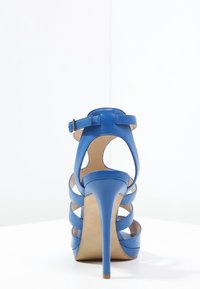 Bruno Premi Sandály na vysokém podpatku - blue