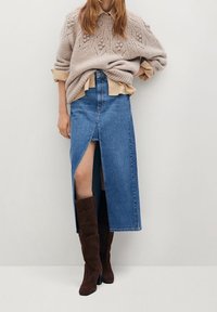 Mango Jumper - sand