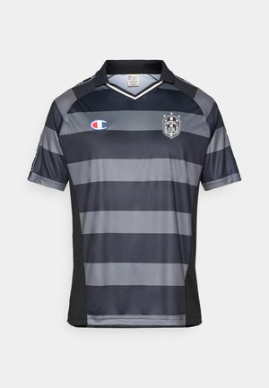 Szary i czarny pasiaste koszulka piłkarska z dekoltem w serek, krótkimi rękawami i logo "Champion". Posiada emblemat klubu z gwiazdami.