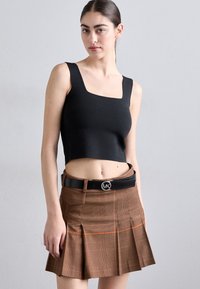 Ausgewählt, black/silver-coloured