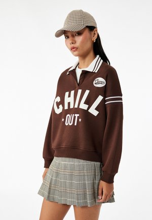 Sweater - brown