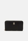 POPPY REFORM - Wallet - black