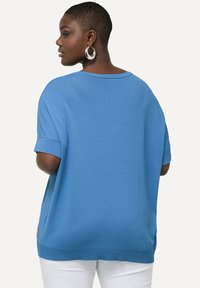 Ulla Popken SHORT SLEEVE - Jednoduché tričko - alpine blue
