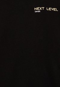 Name it NKMVASHA - Sudadera - black