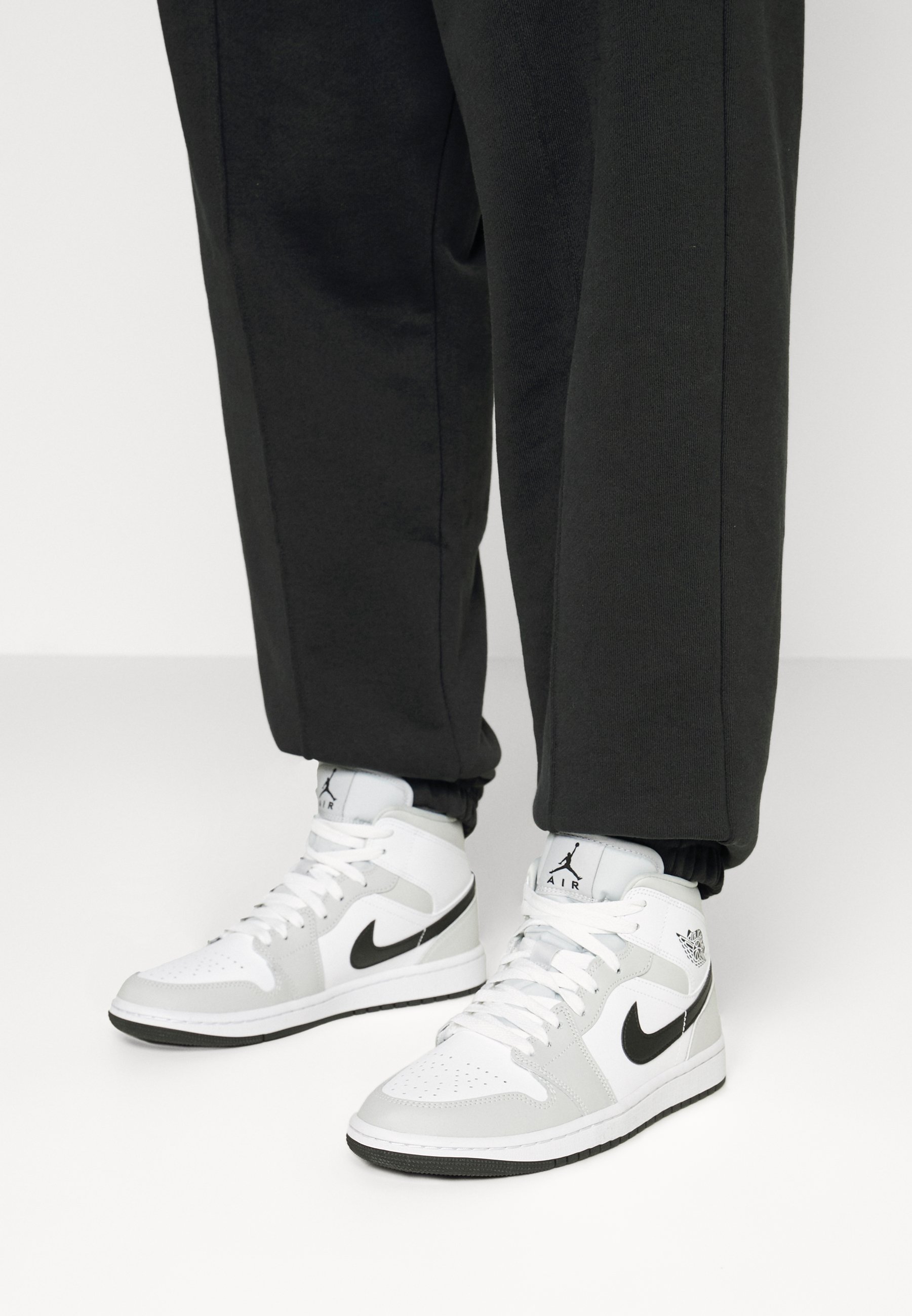 jordan 1 mid gs zalando