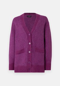 Μωβ ζακέτα από υφασμάτινο πλεκτό με υφή, με V-λαιμόκοψη, τσέπες μπροστά και πέντε κουμπιά στο κέντρο.