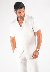 Non sélectionné, blanc