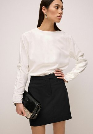 STRETCH REGULAR FIT - Minijupe - black