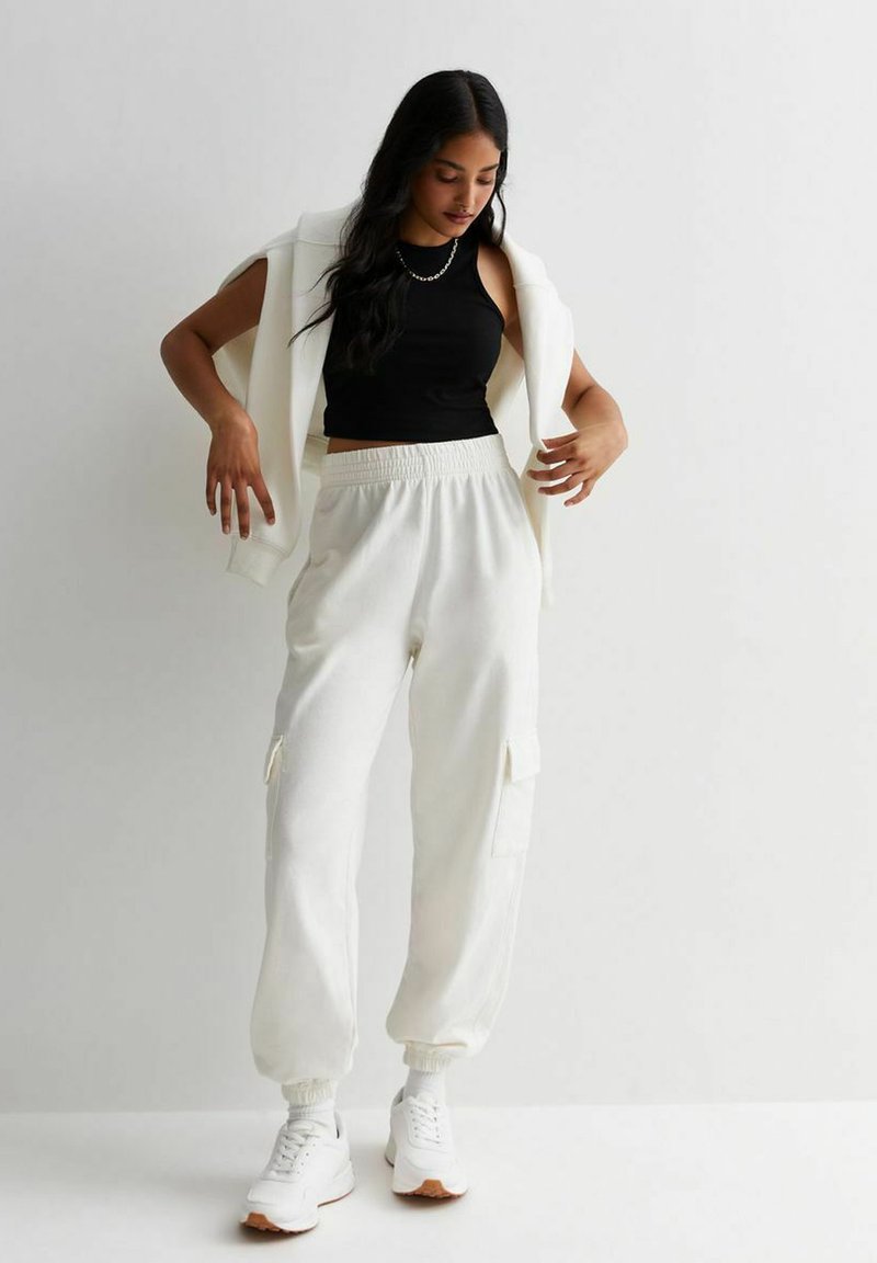 New Look Cargobroek crème