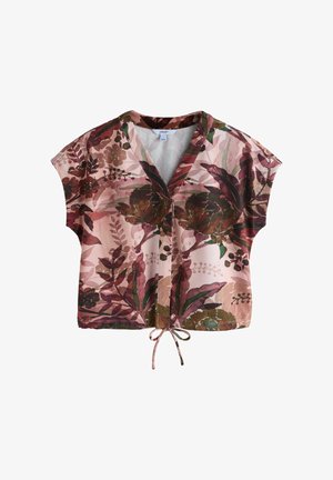 Bluza z rožnatimi kratkimi rokavi v roza barvi z zelenimi in rjavimi toni. Izrez v obliki črke V z zavezovanjem v pasu. Mehka tkanina z lahkotno teksturo.