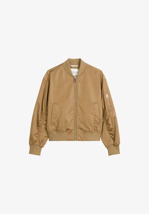 Giacca bomber marrone in tessuto liscio, con zip, polsini e orlo a coste, e tasche laterali; design pulito e moderno.