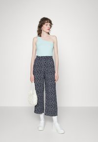 Lindex TROUSERS BELLA CROPPED - Calças - navy