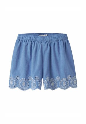 Svetlo modré bavlnené šortky s elastickým pásom a bielym kvetinovým vyšívaným lemom s oblými okrajmi.