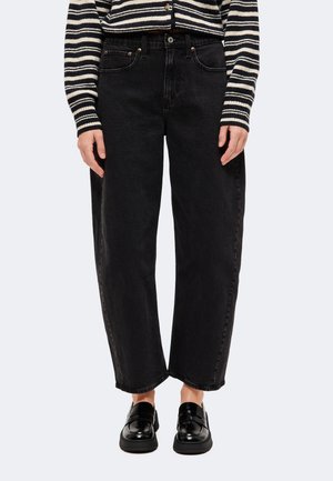 Abercrombie & Fitch, Свободни дънки - black
