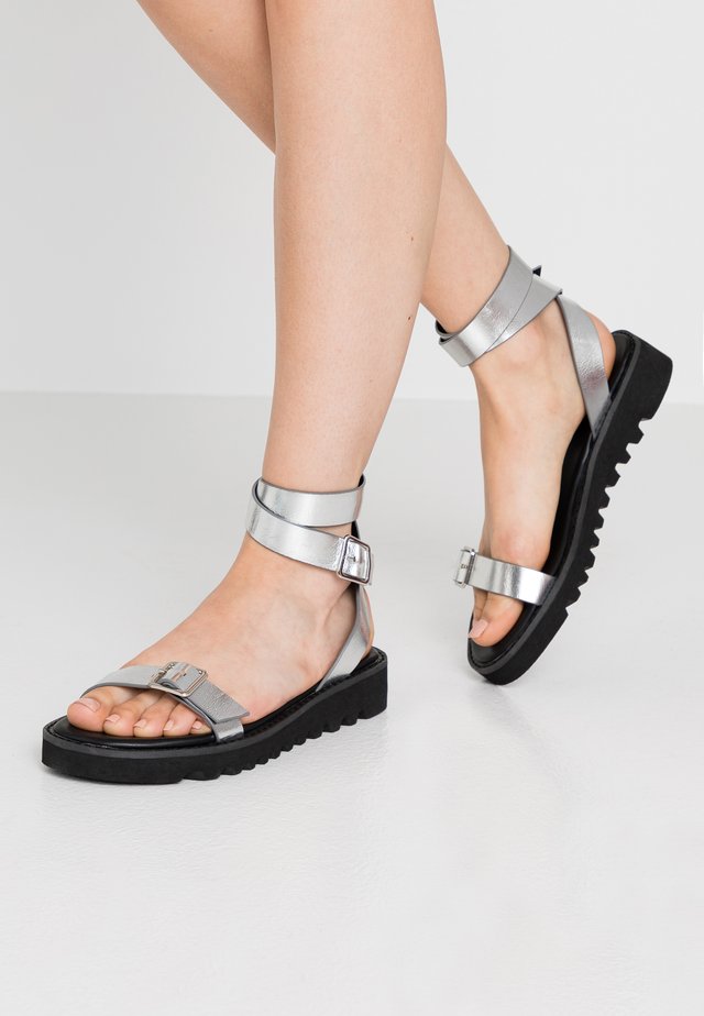 Sandalias - silver