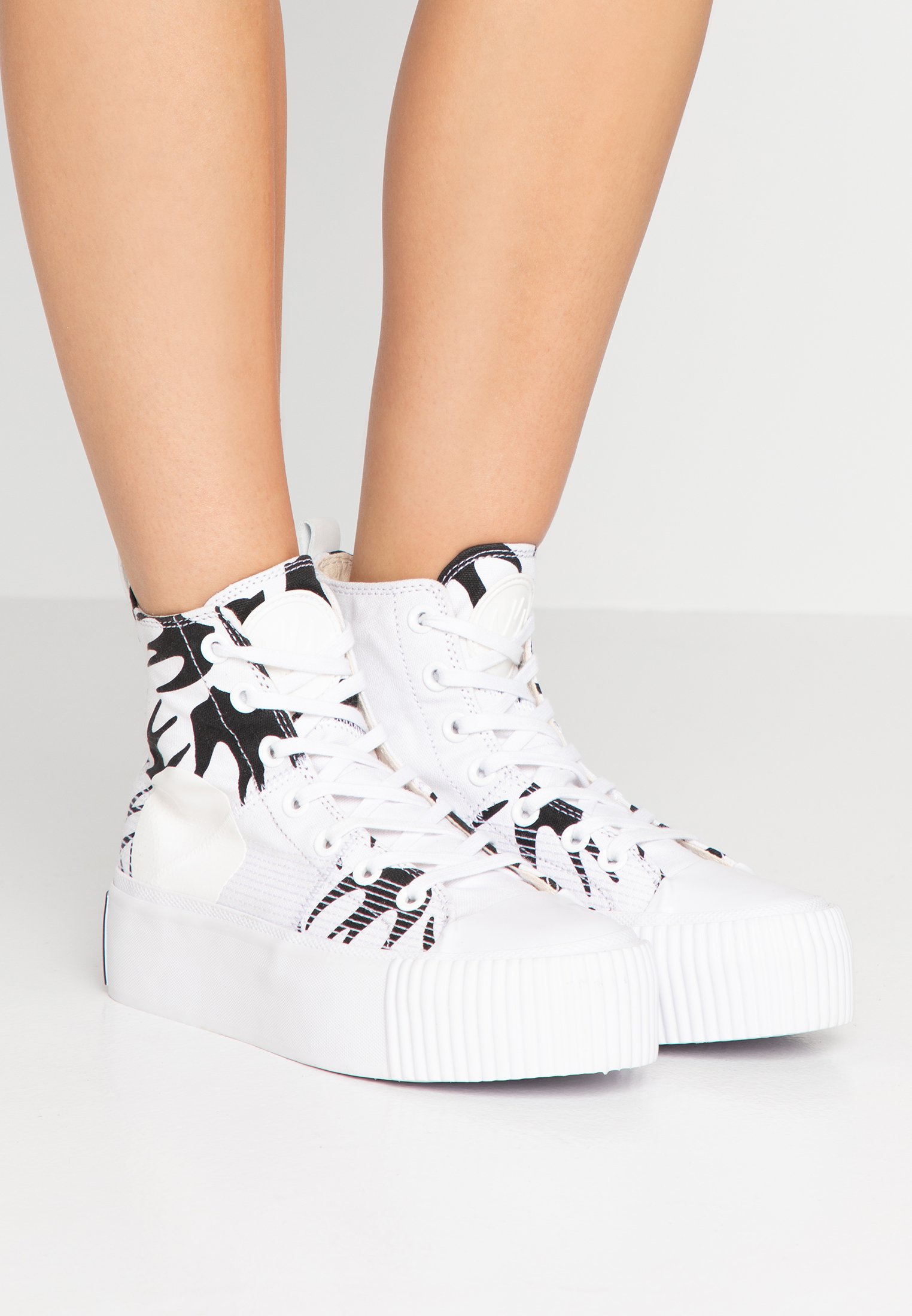 mcq plimsoll platform