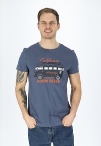 Unselected, denim blue