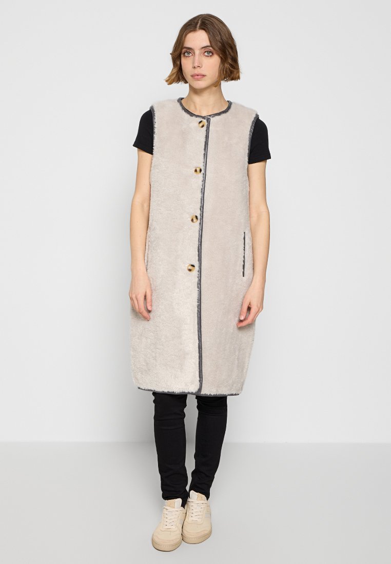 Oakwood Bodywarmer beige