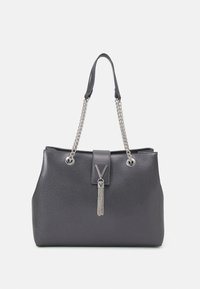 Niewybrane, cannafucil