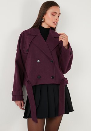 REGULAR FIT - Jachetă de vară - bordeaux