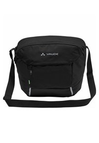 Schwarze Umhängetasche aus robustem Material mit einem Hauptfach mit Reißverschluss, verstellbarem Schultergurt und reflektierenden Akzenten. VAUDE-Logo aufgedruckt.