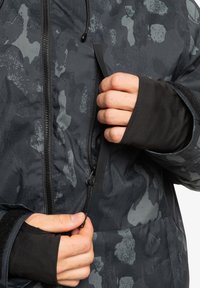 Quiksilver MISSION PRINTED JACKET - Smučarska jakna - nature zoom dark shadow