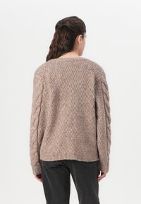 Pieces PCNINA V NECK CARDIGAN - Kardiganas - fossil