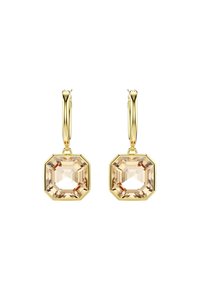 Náušnice vo zlatej farbe s veľkými, osemuholníkovými svetlohnedými drahokamami zasadenými v leštenom zlatom ráme so závesnými sponami.