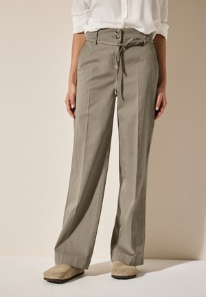 Trousers - braun