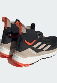 adidas Performance FREE  czarny
