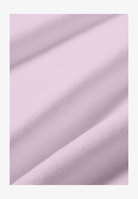 Неизбран, bleached lilac sail
