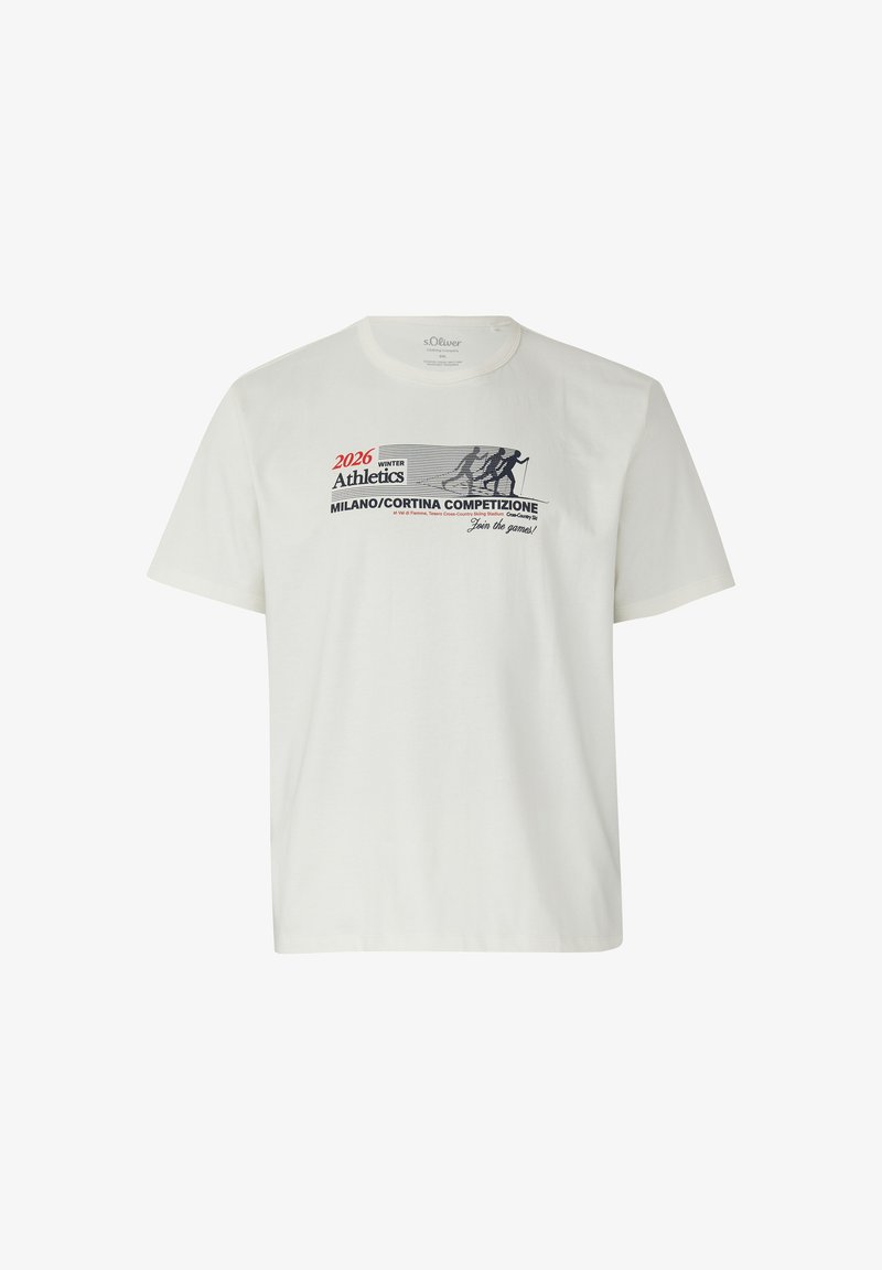 T-shirt en coton blanc avec une impression graphique comportant un texte bleu et rouge indiquant "2026 Winter Athletics Milano/Cortina Competizione."