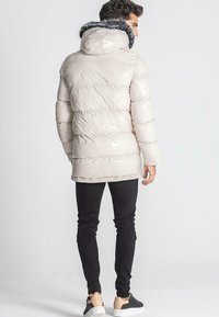 Gianni Kavanagh Abrigo de invierno - white