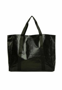 Musta kangaskassi, joka on valmistettu kiiltävästä, tekstuuripinnasta. Varustettu kahdella tukevalla kahvalla ja tilavalla muotoilulla ilman ylimääräisiä koristeita.