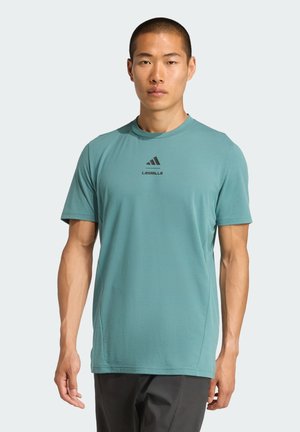 LESMILLS GRAPHIC - T-Shirt print - preloved teal